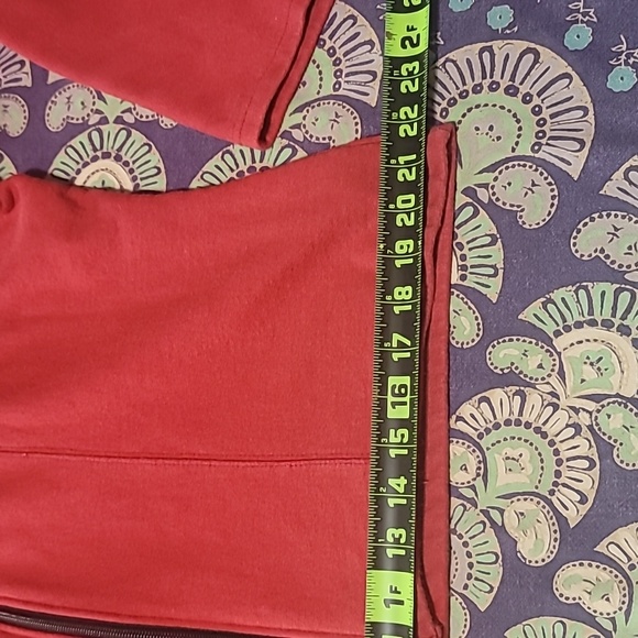 Harley Davidson Ladies Zipup Sweatshirt - so cozy and cute! - Picture 5 of 9